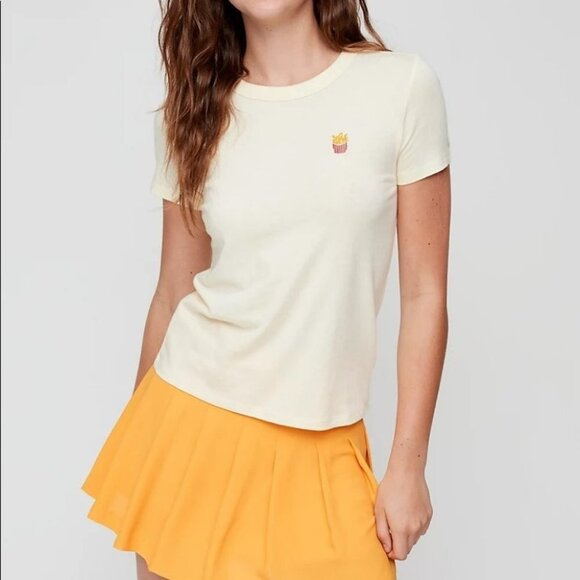 Aritzia Sunday Best Candy crewneck pastel yellow t-shirt Bulldog patch - Picture 2 of 16